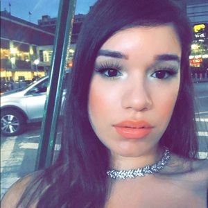 Meet your Posher, Yeri